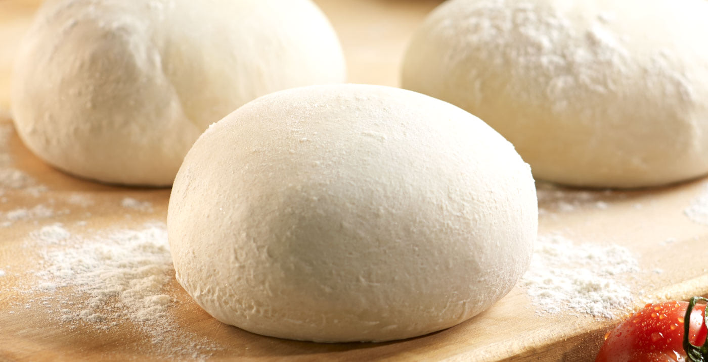 лепешки из кукурузного крахмала. можно ли замораживать тесто на кефире. Dough balls. можно ли замораживать тесто на кефире. тесто для пиццы в ярче.