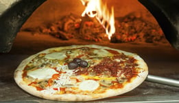 Selecting an Oven for Your Pizza Operation — 3 Considerations