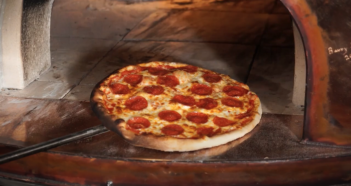 4 Common Pizza Crust Issues and How To Solve Them [VIDEO]