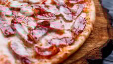 How to Capitalize on Thin Crust Pizza Cravings