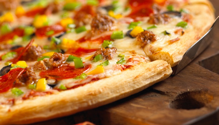 pizza-crust-closeup