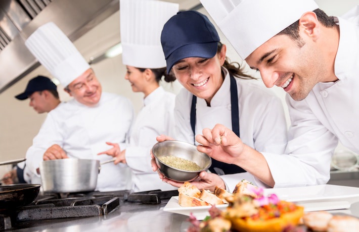 Labor Shortage Retention: 6 Restaurant Employee Appreciation Ideas